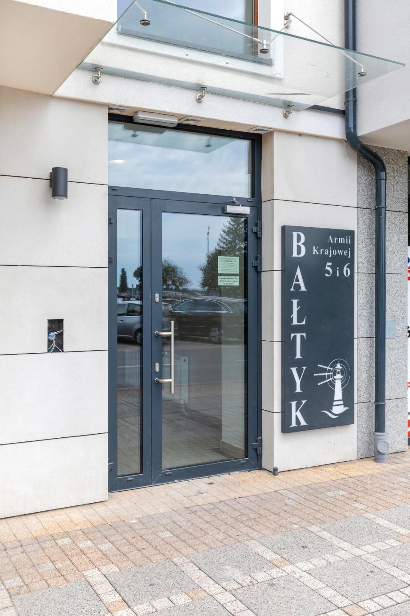 Apartamenty "Baltyk" Armii Krajowej W Swinoujsciu By Noclegi Renters シフィノウイシチェ エクステリア 写真